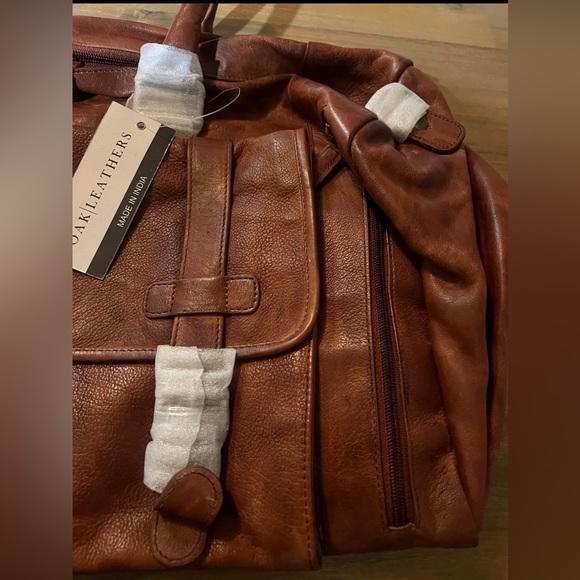 Leather Weekender Travel Duffel Bag - Picture 5 of 7